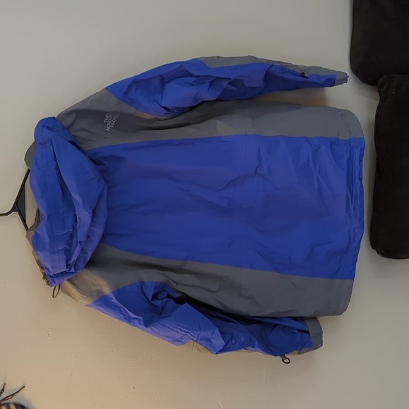 The North Face Gore-Tex Summit Series Winter Jacket, Blue and Gray, Medium women - Picture 8 of 11